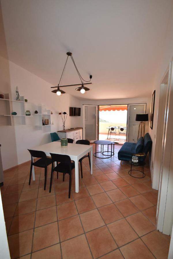 דירות Spiaggia di Cavoli Route 25 - Cavoli - Vista Mare, Con Clima, Terrazza E Posto Auto מראה חיצוני תמונה