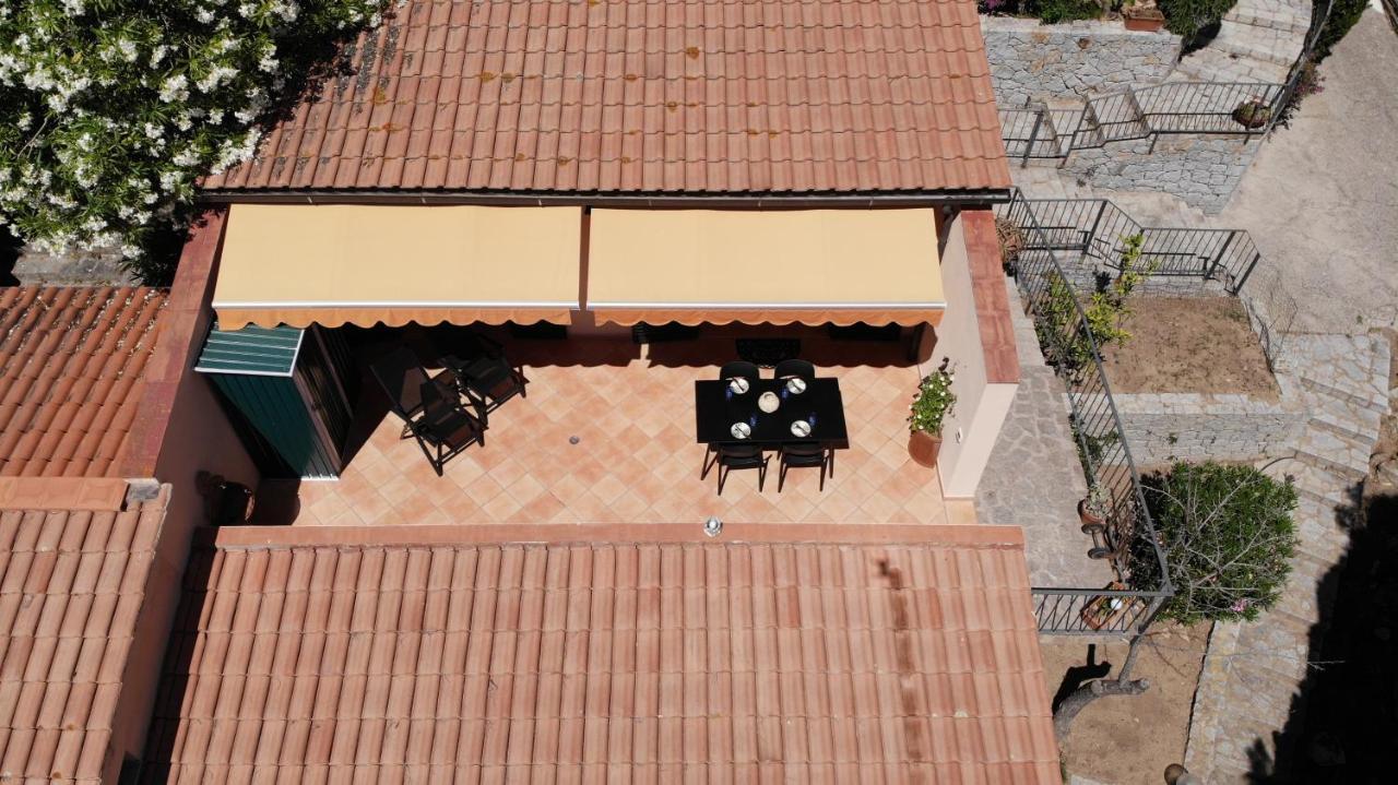 דירות Spiaggia di Cavoli Route 25 - Cavoli - Vista Mare, Con Clima, Terrazza E Posto Auto מראה חיצוני תמונה